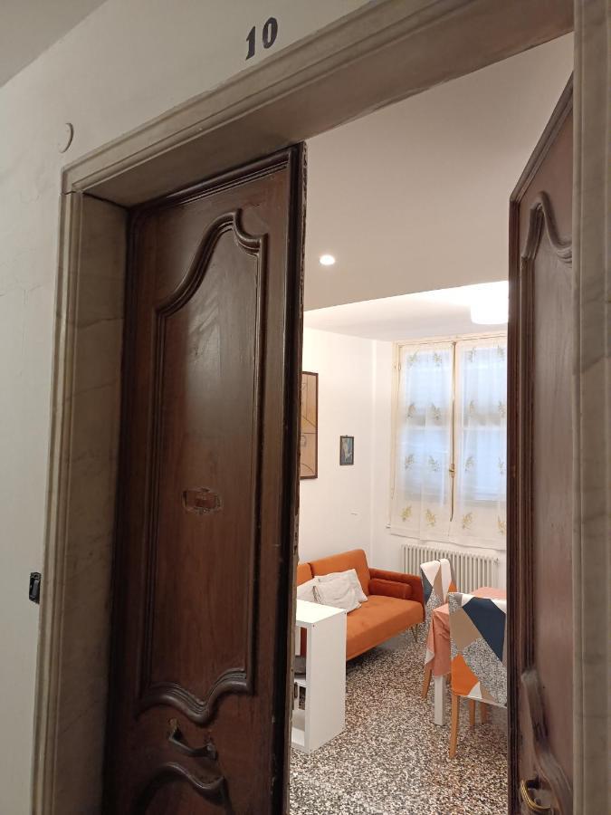 Pinelli Apartment Генуа Екстериор снимка